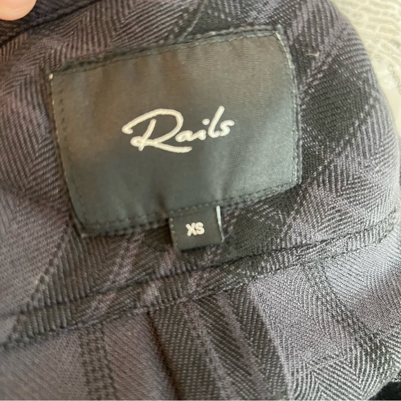 Rails Black and Grey Plaid Button Down Hunter Shirt size XS - Picture 5 of 7